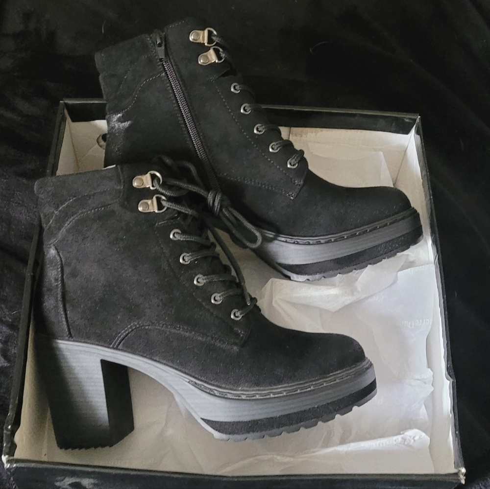 Pierre Dumas Sonata 4 Booties